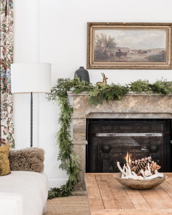 Sunday Scrolling: Moody + Festive | House of Jade Interiors